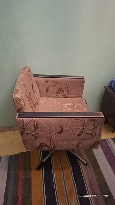 su ceni bak: İşlənmiş, Kreslo, Parça, Kredit yoxdur, Çatdırılma yoxdur — 2