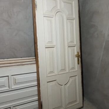 taxda qapı: İşlənmiş Otaq qapısı 80x205 sm Zamok ilə, Zəmanətsiz, Ünvandan götürmə — 4