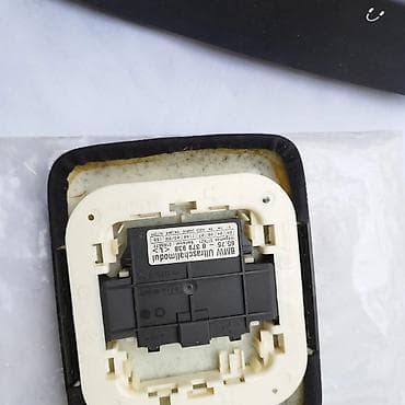 dizel mator satiram: BMW E38-E39-E53 Üçün oreginal potolok DVD monitor. bmw öz zavod — 3