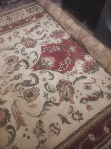 Döşəmə: Erselans xalça – Queen Carpet istehsalı, Türkiyə. - Naxış: klassik — 5