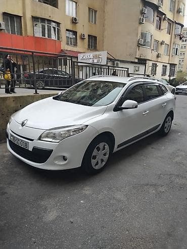 Renault Megane: 1.5 l | 2010 il 341981 km Universal