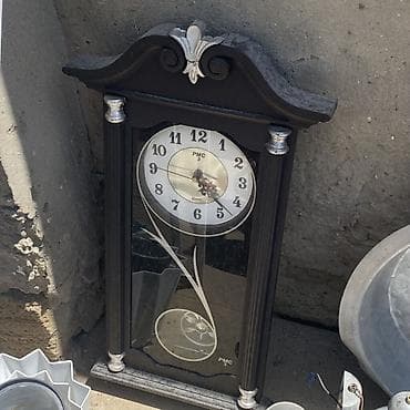 Divar saatları, Saniyə əqrəbi