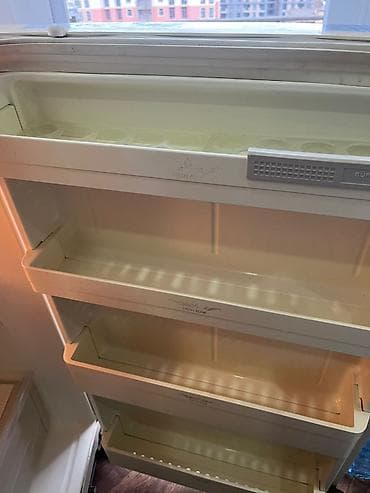 Duxovkalar: İşlənmiş 2 qapılı Soyuducu Satılır, rəng - Ağ — 6