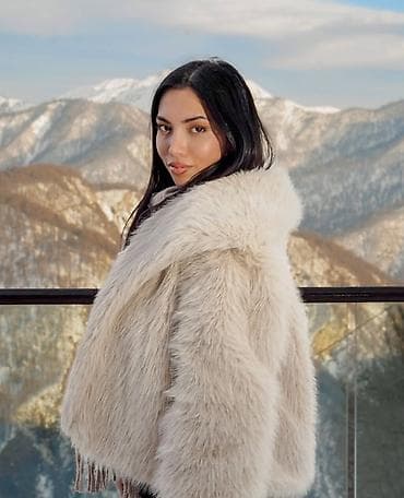 kurtka kisi: Qadınlar üçün qış üst geyimləri – 2 model - İsti, yüngül və rahat — 2