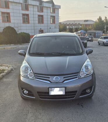 Nissan Note: 1.5 l | 2012 il Hetçbek