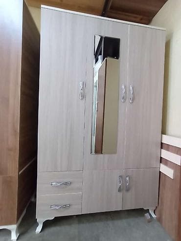 şfanerler: 3 Qapi Dolab Hazirda Anbarda var. Hansi reng istesez Gondermek olar — 3