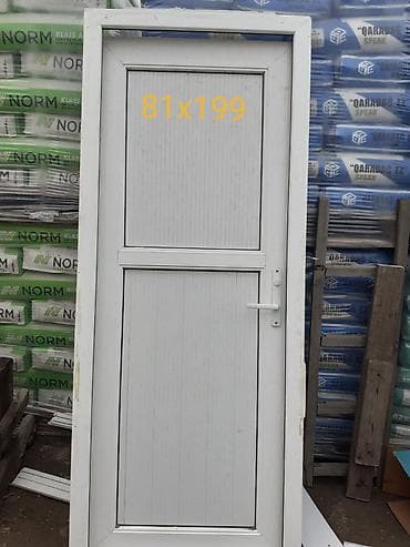 Bağ, çöl mebeli: Üsten cixma plastik ve taxta dapi ideal vezyette.ünvan bileceri — 1