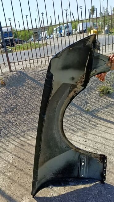 Avtomobil şüşələri: Sol ön, Mercedes-Benz E 320, 2001 il, Almaniya, Ünvandan götürmə — 3