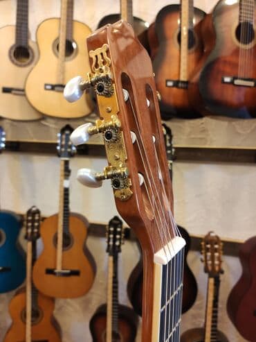 smiger: Smiger EC-350-N.Klassik gitara.Çanta gədiyyə — 4