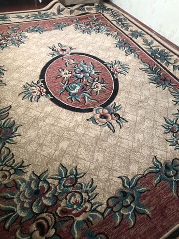 böyük xalca: Xalça — 2