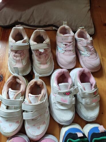 toxunma uşaq kedləri: Krossovka, Qız üçün, 24 — 5