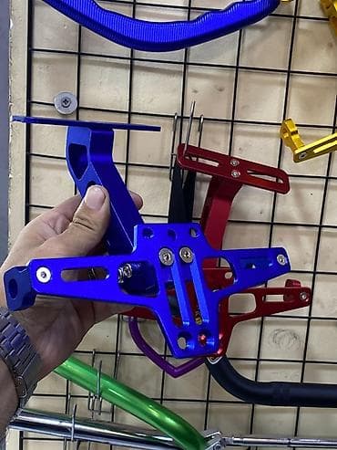 Motosiklet üçün tənzimlənən nömrə nişanı tutacağı - Material