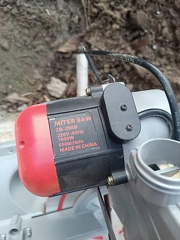 Uqlarez vəya künc kəsən 255mm