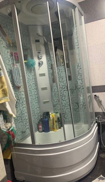 Mətbəx çanaqları: Üstü qapalı kabina, Künc üçün — 1