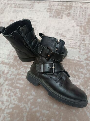 usaq ucun qis ayaqqabilari: Uşaq ayaqqabıları dəsti 28 razmer ikisi birlikde 10 manat - 2 cüt qız — 2