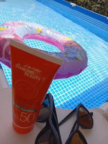 su hovuzlari: 1 mövsüm işlənib köçlə bağlı satılır üzərində qolçaqlar şişmə simit — 3