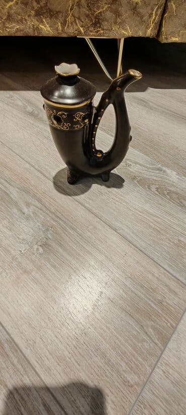 xrustal guldan: Bir vaza, Keramika — 1