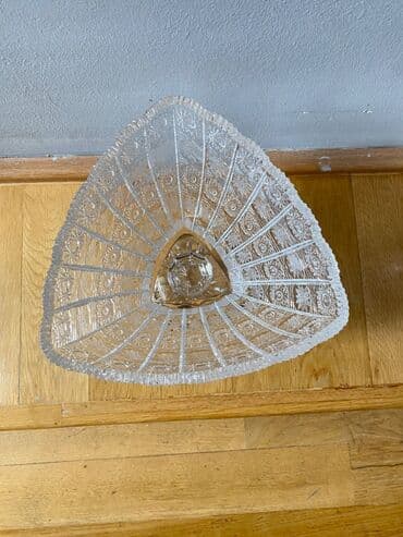 55 yas tortlari: Cexiya xrustali meyve qabi satilir. 35 sm diameter — 2