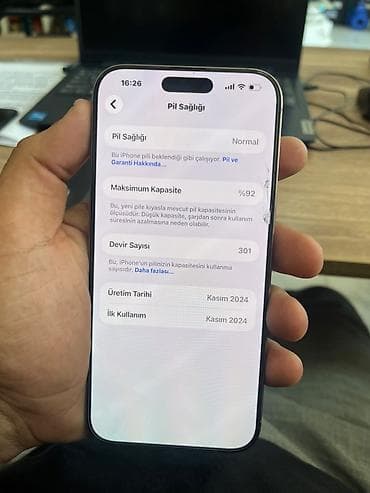 philips xenium 9@9d: IPhone 16 Pro Max, Natural Titanium, Face ID — 3