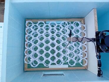 i̇nqibator: Mexaniki 120 yumurta tutumlu inkubator.Mexanikidir Gunde 2 defe — 4