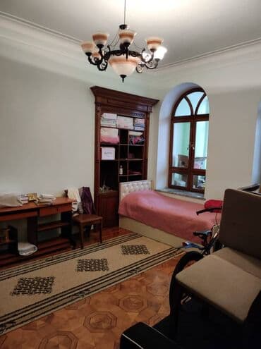 masazır kiraye evler: Səbail rayonu Bayıl Marketin yaxınlığı, 3/2 mərtəbəsi, 100 kv, 3 otaq — 2