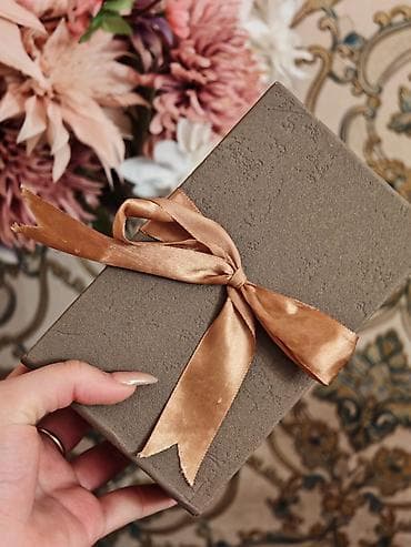 Другой декор и предметы интерьера: Подарочная коробка, цвет - Золотой — 5