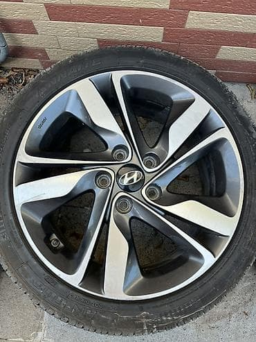İşlənmiş Disk təkər Hyundai 215 / 45 / R 17, 5 Boltlu