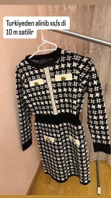 Baş geyimləri: Türkiyədən alınmış qadın paltarı. - Ölçü: XS/S - Rəng və naxış — 1