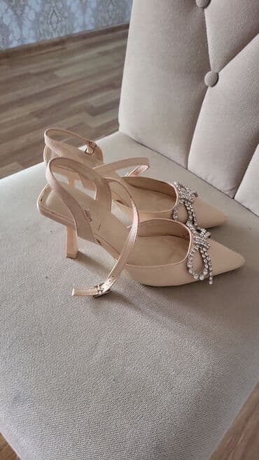 tissot saat qiymətləri: Tuflilər, Ölçü: 37, Yeni — 1