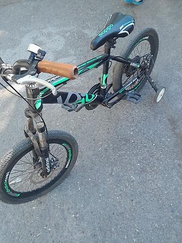 adidas velosipedi: İki təkərli Uşaq velosipedi Adidas, 20", sürətlərin sayı: 1 — 2