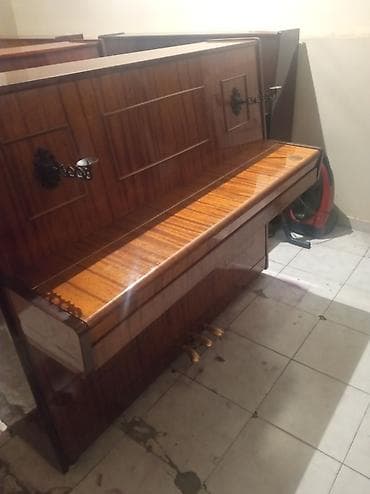 Книги и журналы: Пианино, Акустический, Б/у, Платная доставка — 3