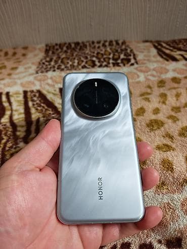 htc one m7 802w dual sim silver: Honor Magic 7 Pro, 512 GB, rəng - Gümüşü, İki sim kartlı — 1