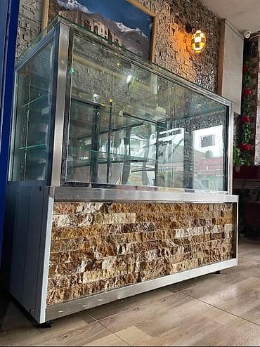 demir tor: Tort vitrini — 3