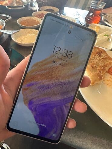 5g aparati: Samsung Galaxy A53 5G, 128 GB — 6