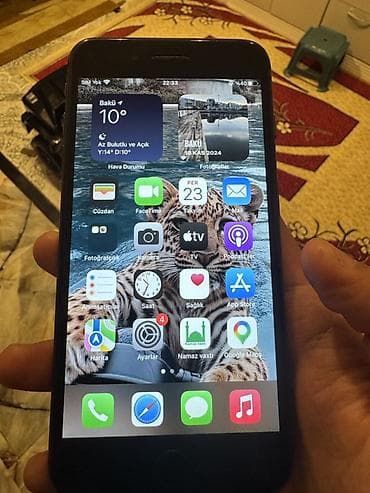 iphone se satilir: IPhone 8 Plus, 64 GB, Qara, Barmaq izi — 2