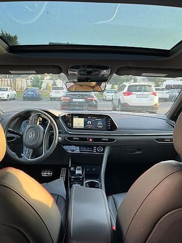 turbo az qazel: Hyundai Sonata – biznes sinfi sedan Xüsusiyyətlər və təchizat: - Qara — 2