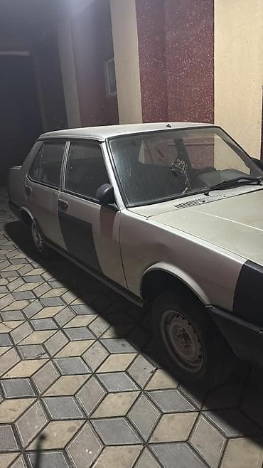 ericsson t28 satilir: Sahin Tofaş Qiymet-2300manat IL-2004 Mexanika Benzin Mator karobka — 1