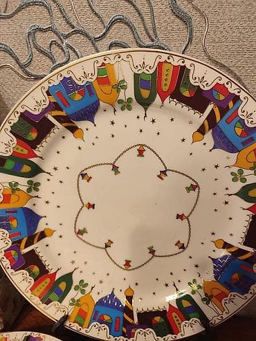 saat azerbaycan: Tort və şiriniyyat qabı, rəng - Ağ, Azərbaycan — 2