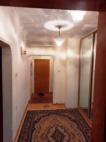 bakıda kirayə evlər 2023: Heydər Əliyev mərkəzin yanı 10 mərtəbəli binanın 7-ci mərtəbəsi ümumi — 12