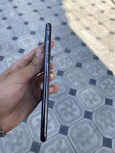 IPhone 11 Pro, 256 GB, Space Gray, Face ID, Simsiz şarj — 3