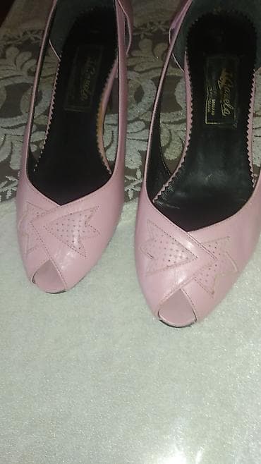 Qadın ayaqqabısı – açıq barmaqlı, pastel çəhrayı rəngdə - Model — 1