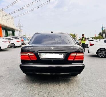 запчасти портер 1: Mercedes-Benz 240: 2.4 l | 2001 il Sedan — 4
