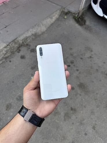taipsi adapter: Samsung Galaxy A50, 64 GB, rəng - Ağ, Sensor, İki sim kartlı — 1
