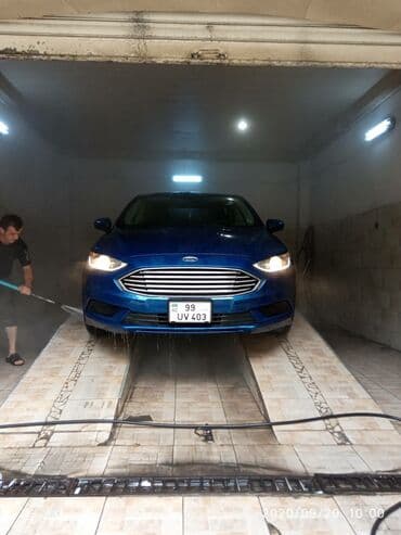 c klass mersedes: Ford Fusion: 1.5 l | 2017 il 117300 km Sedan — 9