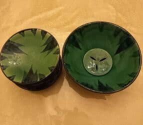 yuxuda qab qaşıq yumaq: Qablar istifadə olunmayıb sadəcə servantda qalıb. Razılaşma yolu ilə — 7