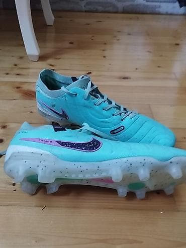 Butslar: Butslar Nike, Ölçü: 42, İşlənmiş — 2