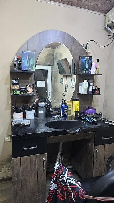 sdolar: Düz masa, Siyirməli, Polkalı, Parlaq laminat, Kredit yoxdur — 4