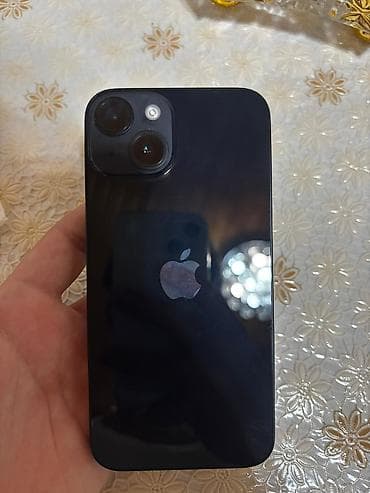 iphone 11 pro gold: Qara, Face ID — 3