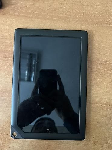 samsung c5 ekran: Barnes & Noble Nook HD+ planşeti - Ekran: 9” HD+ toxunma ekranı — 2