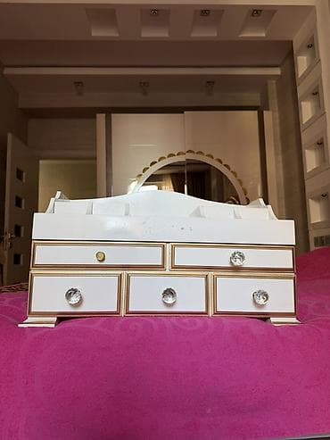 Ağ rəngli kosmetik və aksesuar təşkilatçısı - Material: MDF/taxta, ağ — 5